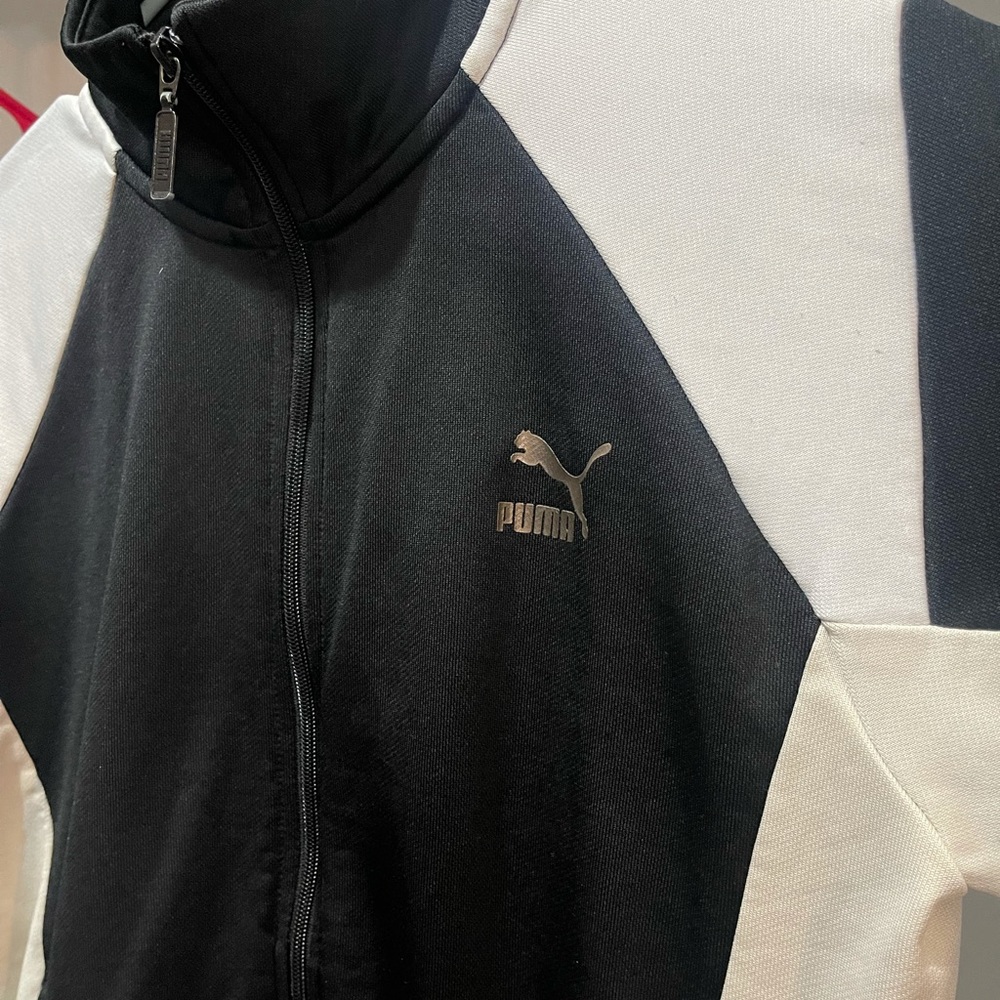 Puma coat black white and beige